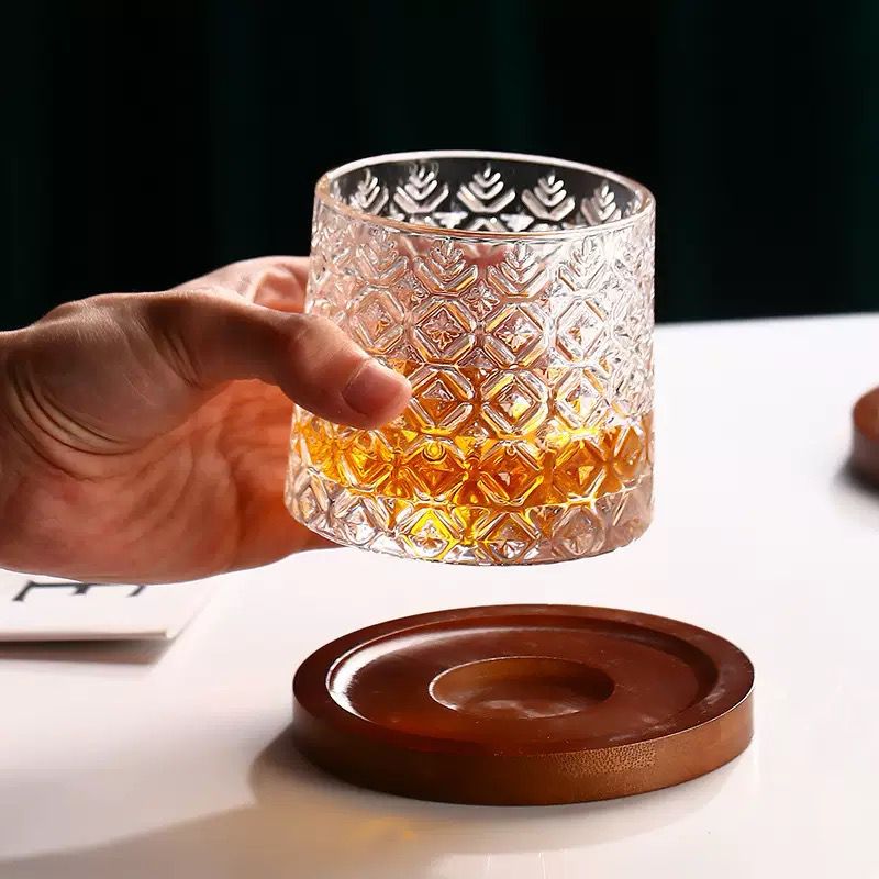 Vaso de Cristal Giratorio 360º para Whisky con Base de Madera Transparent Ic