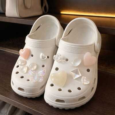 Pines Para Crocs Modelo Corazon
