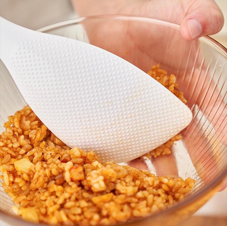 Cuchara/Pala Arrocera Con Apoyo Blanco