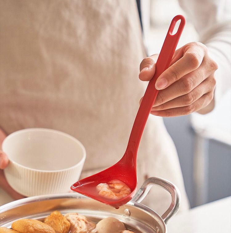 Mini Cucharón Con Medida  Rojo