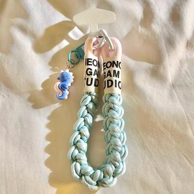 Correa Trenzado/Adaptador para Celular Caballito De Mar