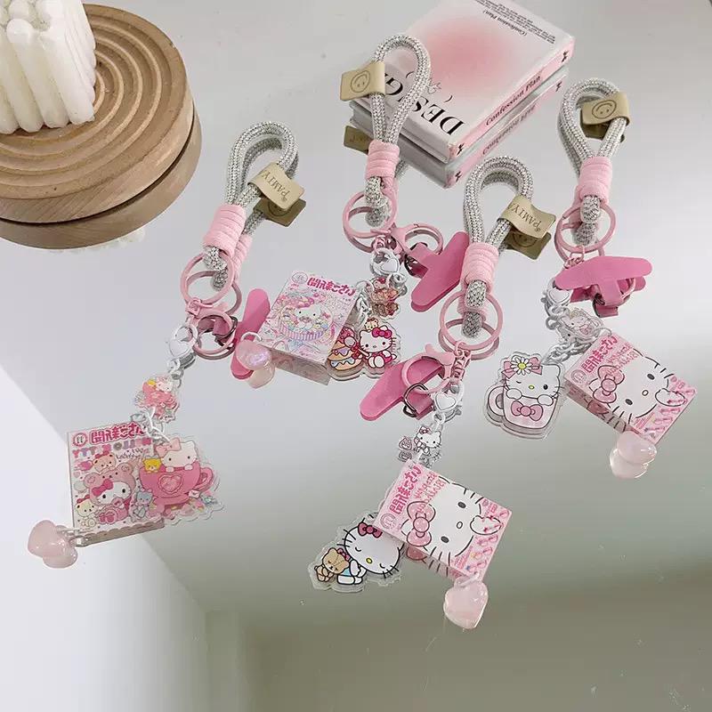 Correa con Adaptador para Celular Hello Kitty 3