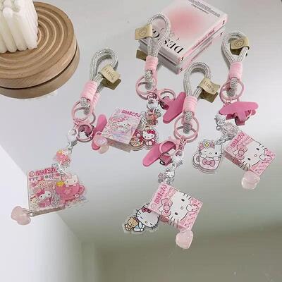 Correa con Adaptador para Celular Hello Kitty 1