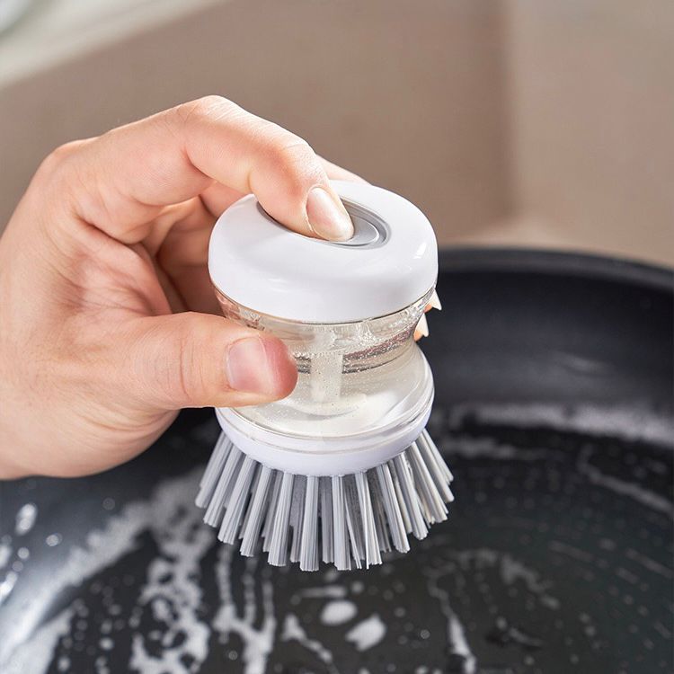 Cepillo de Limpieza con Dispenser 