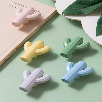 Tiradores para Muebles Cactus