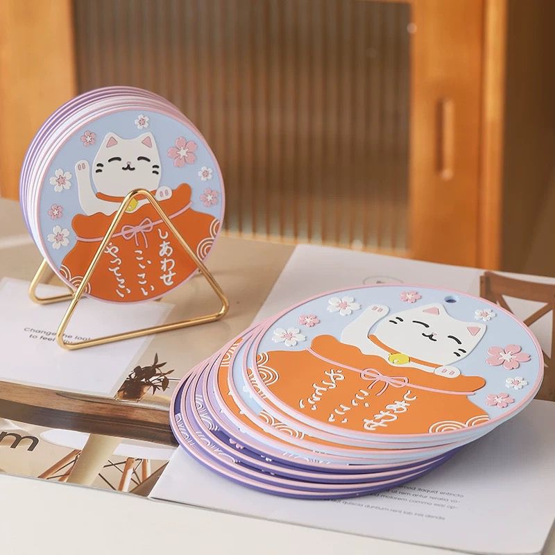 Almohadilla Posa Pava de Silicona Maneki Neko 11.5cm - 1 pza