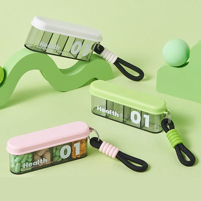 Pastillero con 4 Divisiones