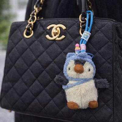 Colgante de Peluche Pingüino Sombrero Elefante