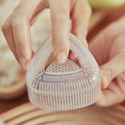 Set de 2 Moldes Para Onigiri 7.5*4.5cm