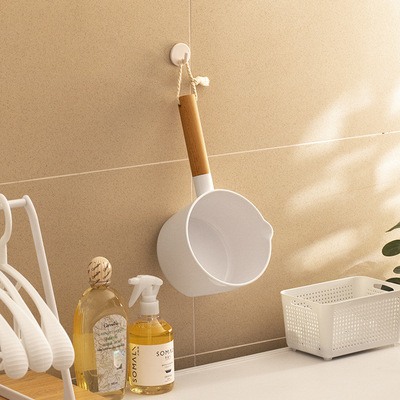 Tazón con Mango de Madera