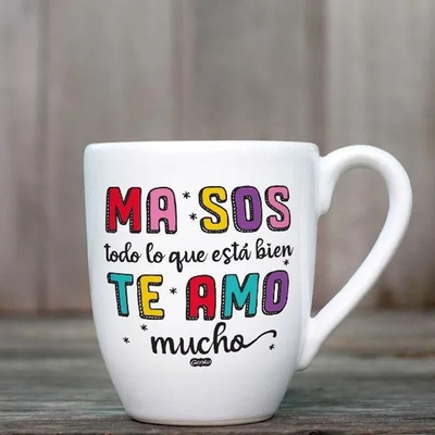 Taza de Cerámica Blanca-Te Amo Mucho